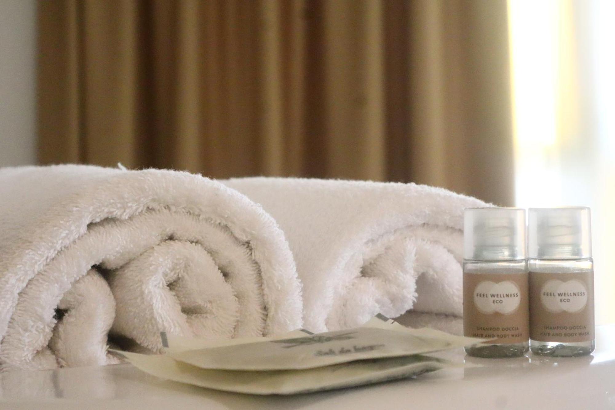 Hotel Al Castello Pomezia Ngoại thất bức ảnh
