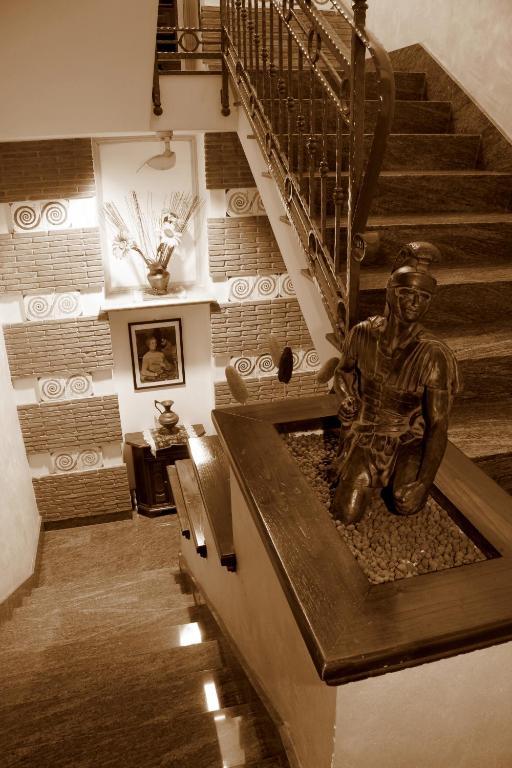 Hotel Al Castello Pomezia Ngoại thất bức ảnh